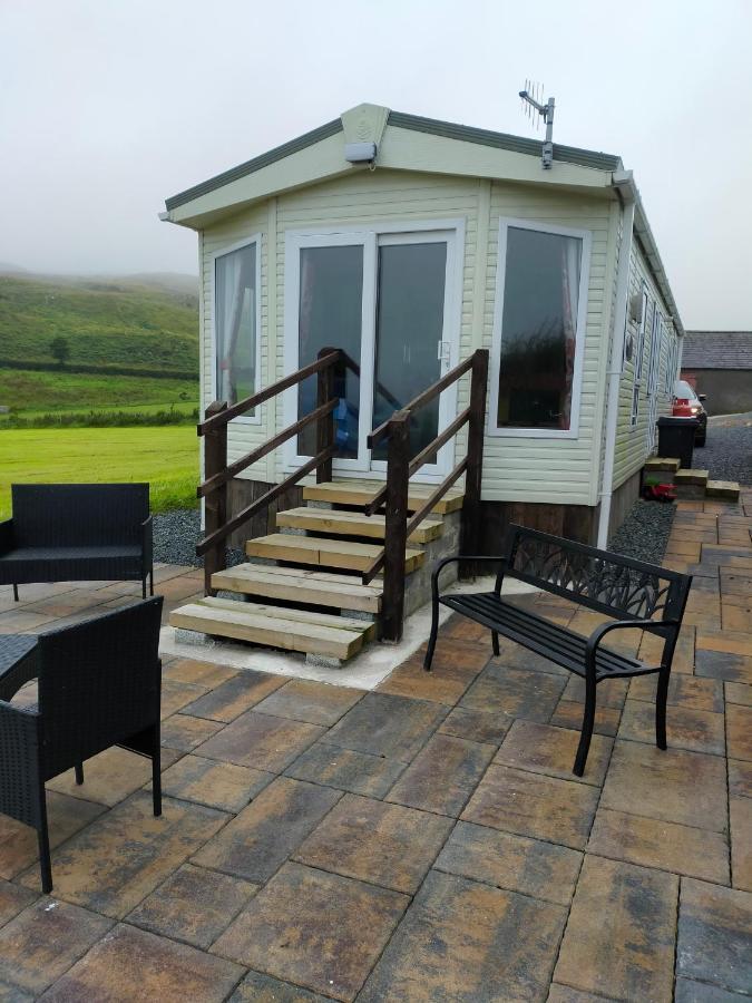 Slieve Croob Cosy Caravan Finnis Luaran gambar